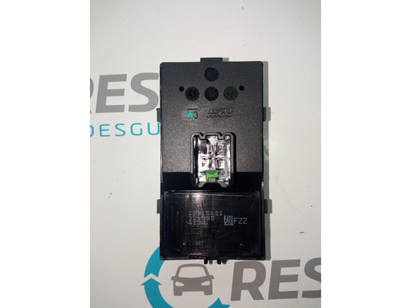 MANDO ELEVALUNAS DELANTERO IZQUIERDO 22915121  - imagen 2