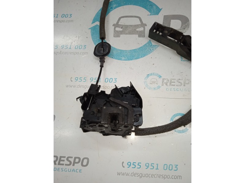 CERRADURA PUERTA TRASERA DERECHA 825025227R  - imagen 4