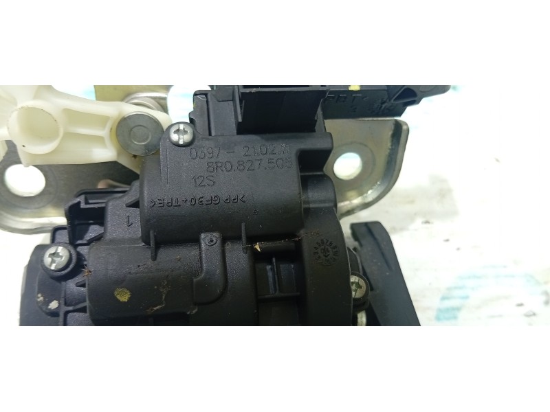 CERRADURA MALETERO / PORTON 8R0827505  - imagen 2