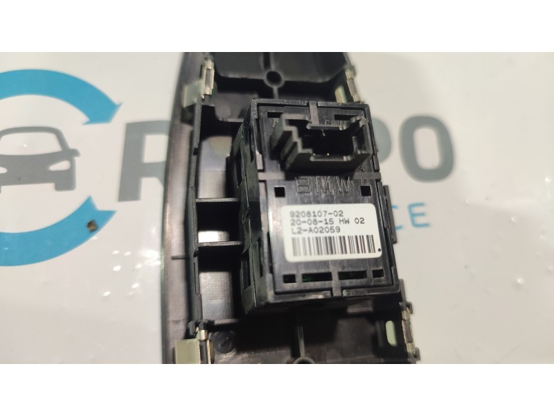 MANDO ELEVALUNAS DELANTERO DERECHO 9208107  - imagen 2