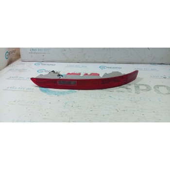 PILOTO TRASERO DERECHO PARAGOLPES 