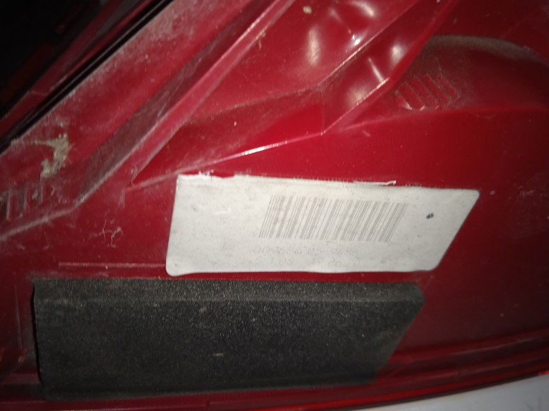 PILOTO TRASERO IZQUIERDO 8K5945095D  - imagen 3