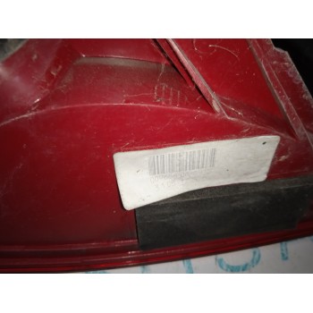 PILOTO TRASERO DERECHO 8K5945096D  - miniatura 2