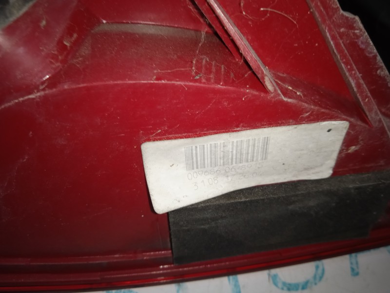 PILOTO TRASERO DERECHO 8K5945096D  - imagen 2