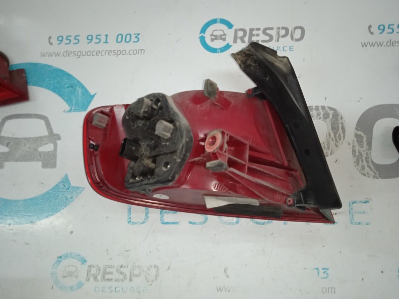 PILOTO TRASERO DERECHO 8K5945096D  - imagen 3