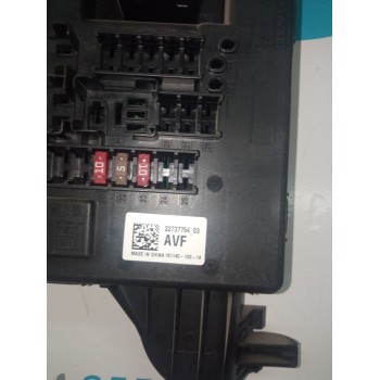 CAJA RELES / FUSIBLES 22737764  - miniatura 2