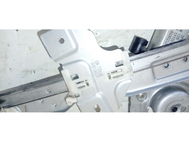 ELEVALUNAS DELANTERO DERECHO 8200733828E  - imagen 2