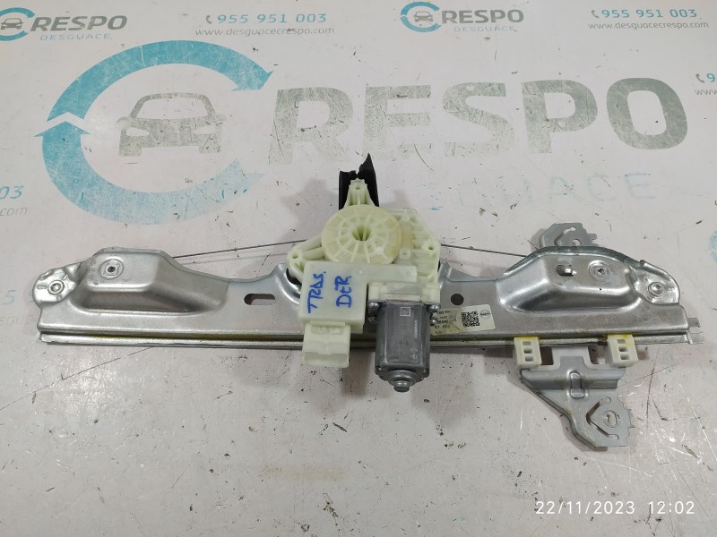 ELEVALUNAS TRASERO DERECHO 82700HV00B  - imagen 1