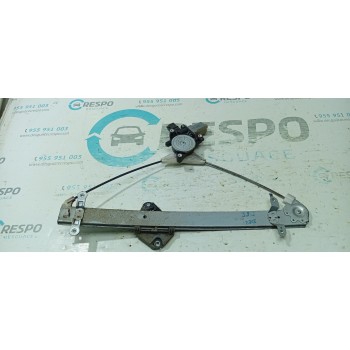 ELEVALUNAS DELANTERO DERECHO 