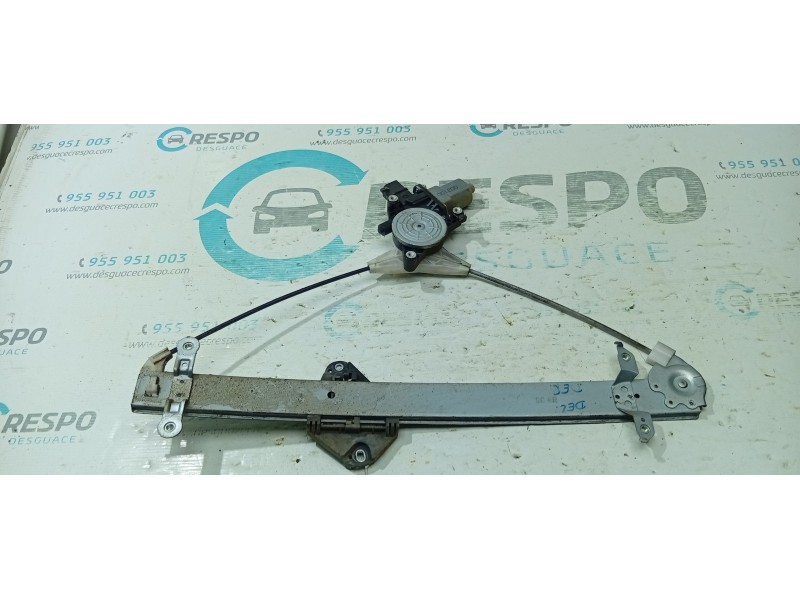 ELEVALUNAS DELANTERO DERECHO  - imagen 1