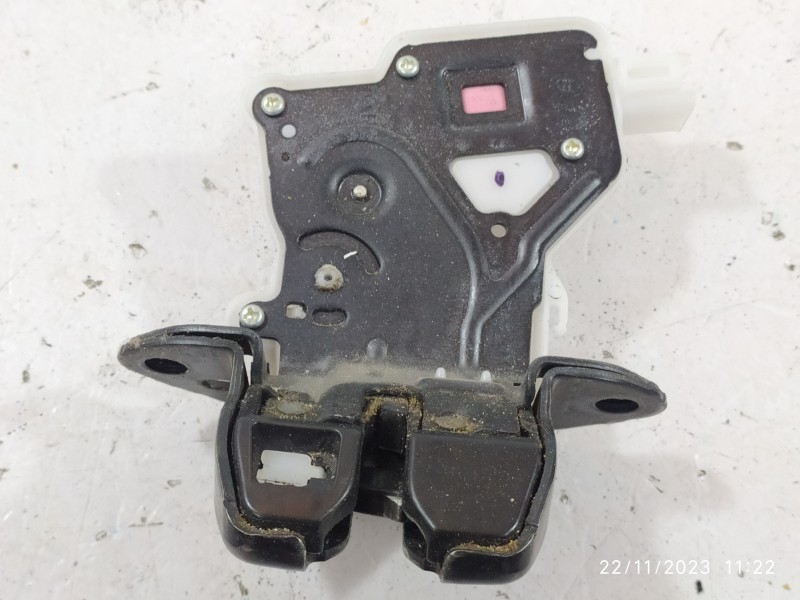 CERRADURA MALETERO / PORTON  - imagen 1