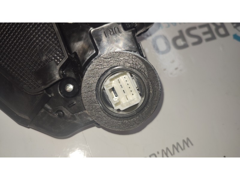 CERRADURA PUERTA TRASERA DERECHA  - imagen 2