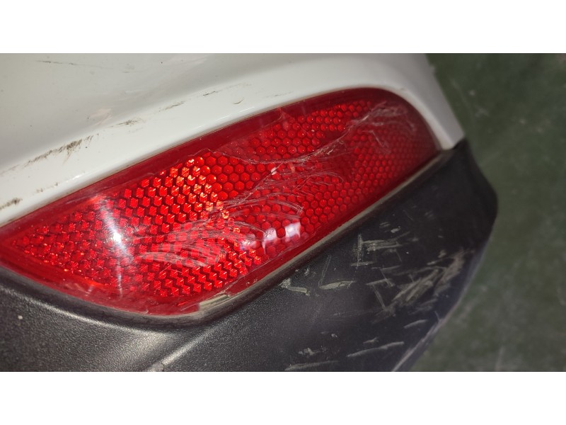 PARAGOLPES TRASERO  - imagen 5