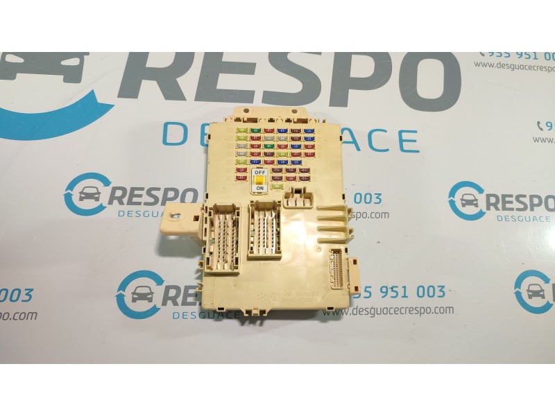 CAJA RELES / FUSIBLES 919553Z010  - imagen 1