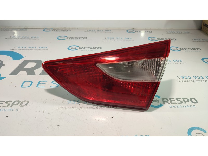 PILOTO TRASERO DERECHO INTERIOR 92404A50  - imagen 1