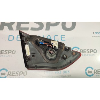 PILOTO TRASERO DERECHO INTERIOR 92404A50  - miniatura 2