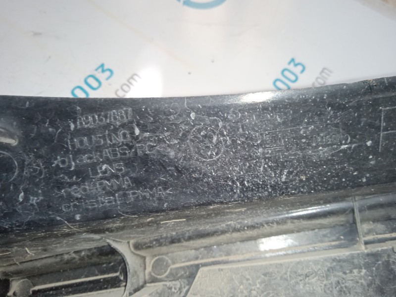 PILOTO TRASERO DERECHO 13269051  - imagen 2