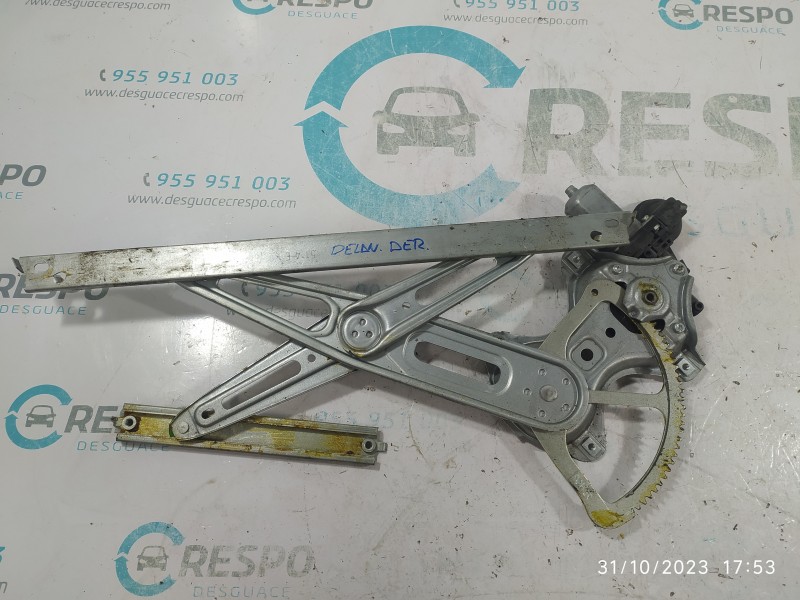 ELEVALUNAS DELANTERO DERECHO 857100D100  - imagen 1