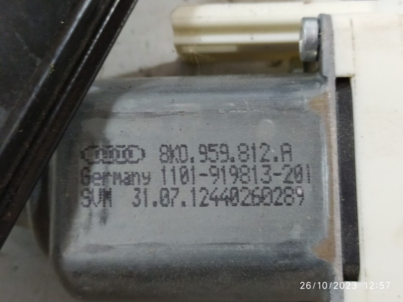 ELEVALUNAS TRASERO DERECHO 8K0839462A 8K0959812A  - imagen 2