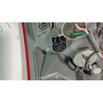 PILOTO TRASERO IZQUIERDO 92401A50  - miniatura 2