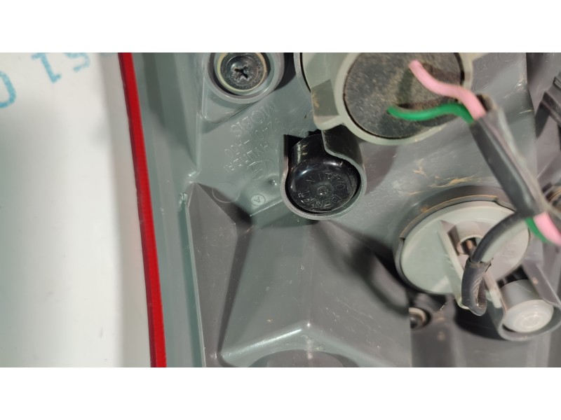 PILOTO TRASERO IZQUIERDO 92401A50  - imagen 2