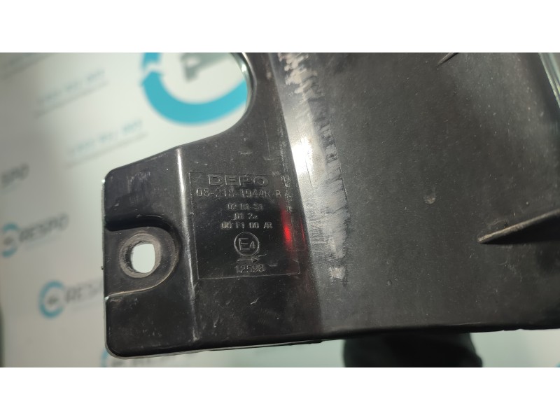 PILOTO TRASERO DERECHO 082181944  - imagen 2