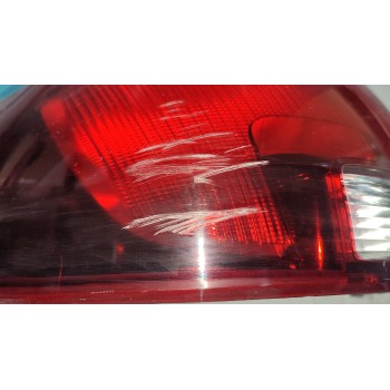 PILOTO TRASERO IZQUIERDO 39077374  - miniatura 2