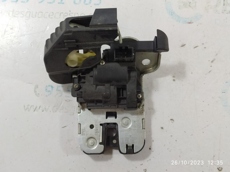 CERRADURA MALETERO / PORTON 8K9837505A  - imagen 3