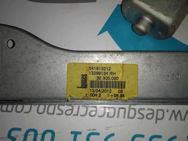 ELEVALUNAS DELANTERO DERECHO 13298154  - imagen 2