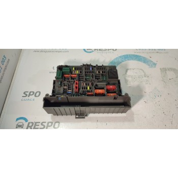 CAJA RELES / FUSIBLES 9119446 