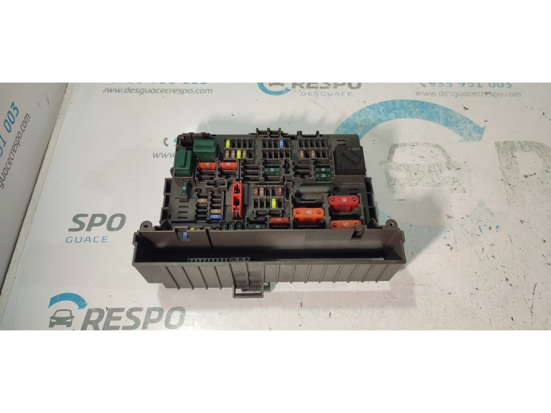 CAJA RELES / FUSIBLES 9119446  - imagen 1