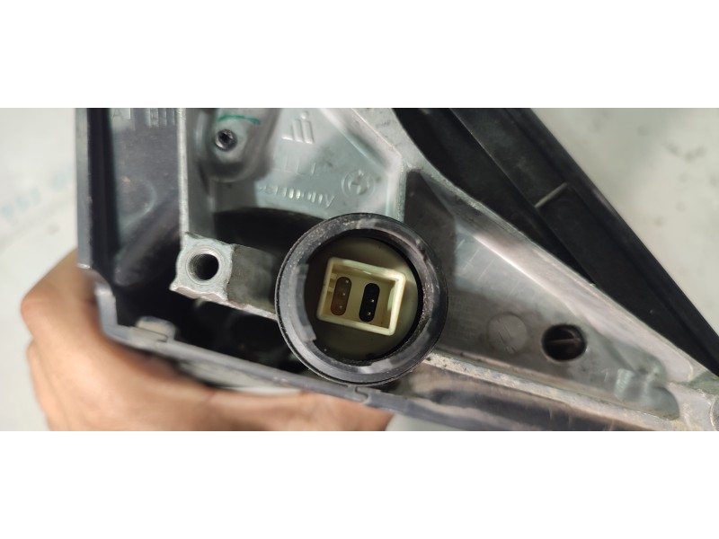 RETROVISOR IZQUIERDO  - imagen 2