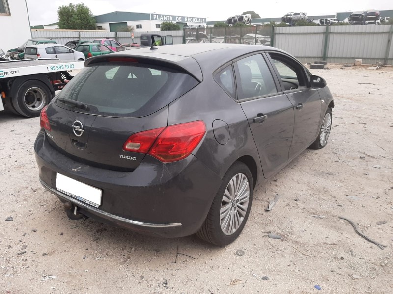 OPEL ASTRA J LIM. - imagen 5