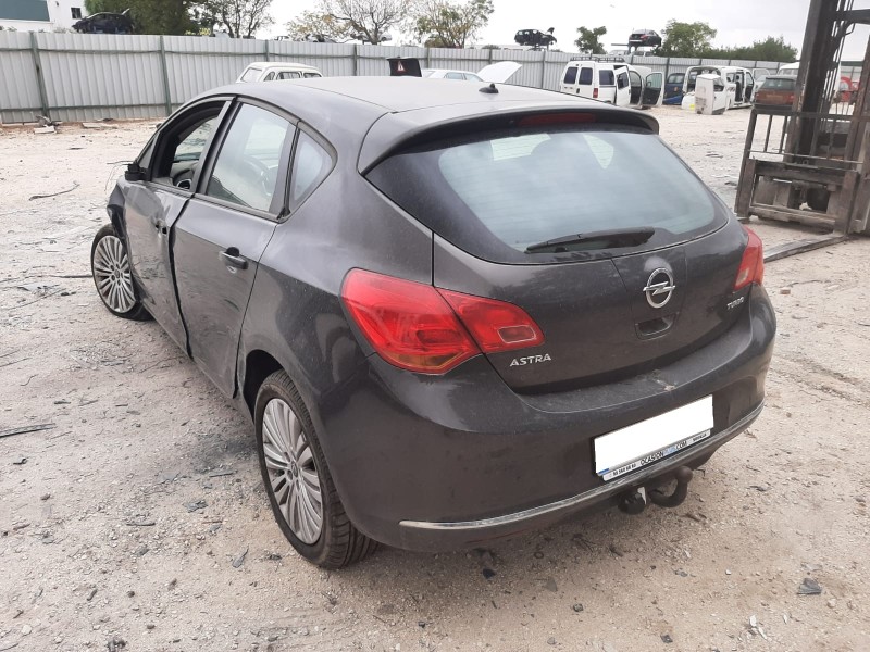 OPEL ASTRA J LIM. - imagen 6
