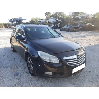 OPEL INSIGNIA BERLINA