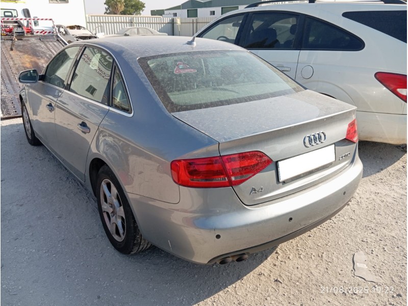 AUDI A4 BER. (B8) - imagen 4