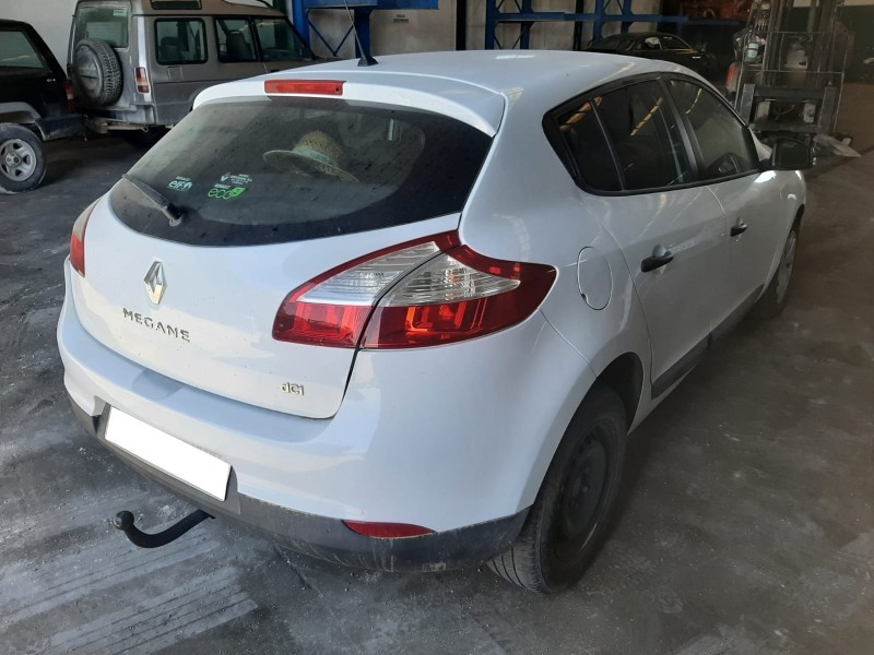 RENAULT MEGANE III BERLINA 5 P - imagen 4
