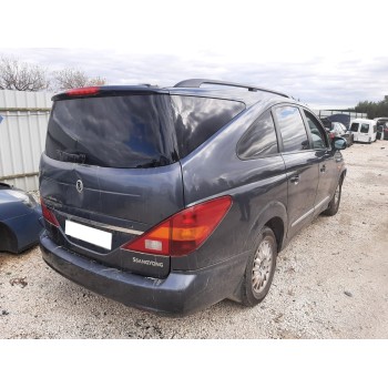 SSANGYONG RODIUS - miniatura 4