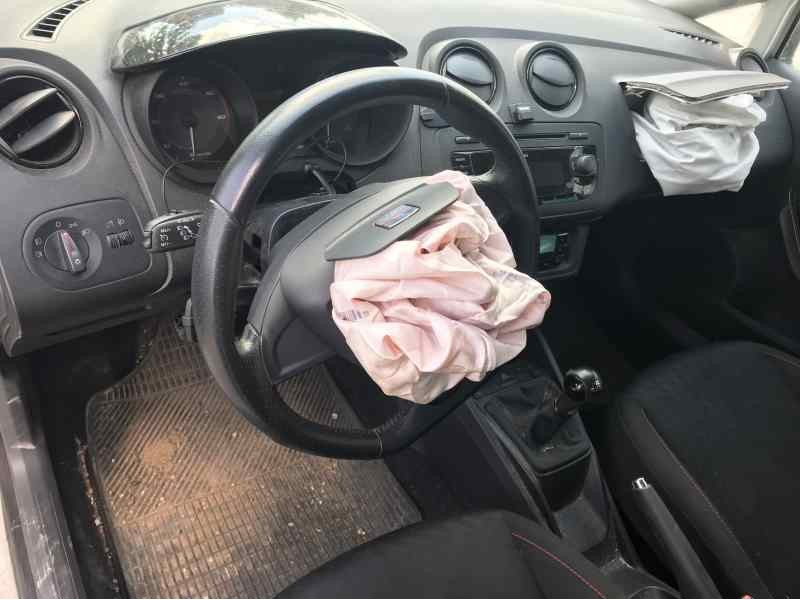 SEAT IBIZA (6J5) - imagen 7