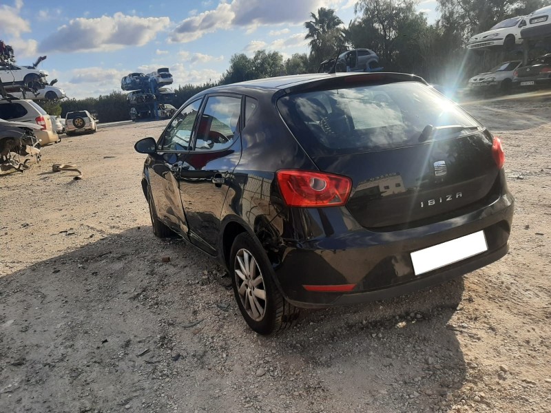 SEAT IBIZA (6J5) - imagen 3
