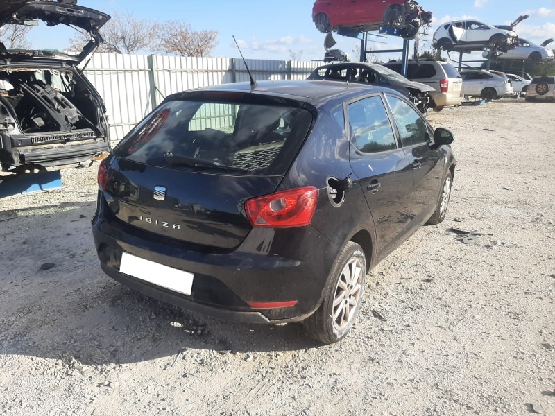 SEAT IBIZA (6J5) - imagen 5