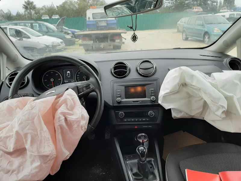 SEAT IBIZA (6P1) - imagen 2