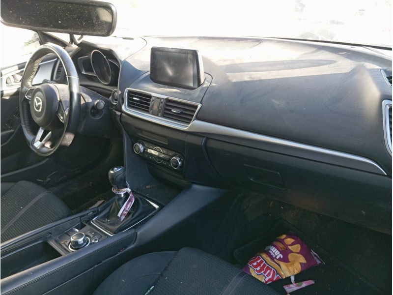 MAZDA 3 LIM. () - imagen 3