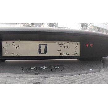 CITROËN C4 BERLINA - miniatura 6
