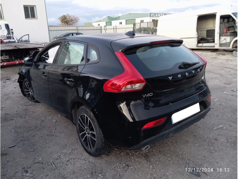 VOLVO V40 - imagen 3