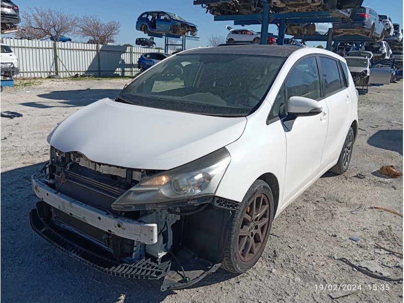 TOYOTA VERSO - imagen 1