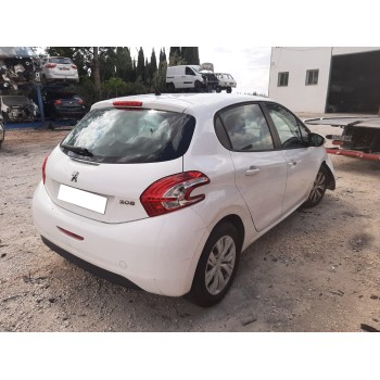 PEUGEOT 208 - miniatura 3