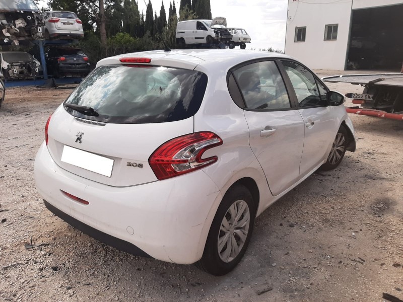 PEUGEOT 208 - imagen 3