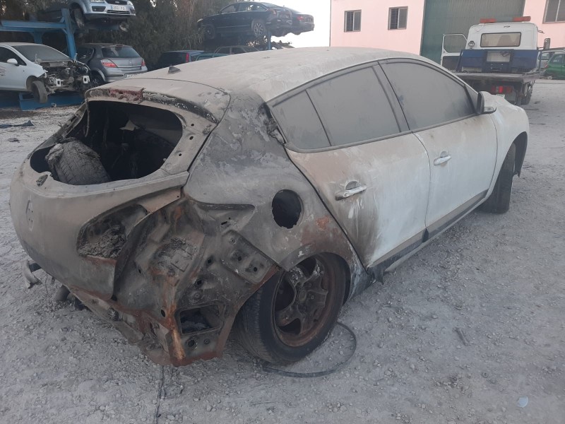 RENAULT MEGANE III BERLINA 5 P - imagen 2