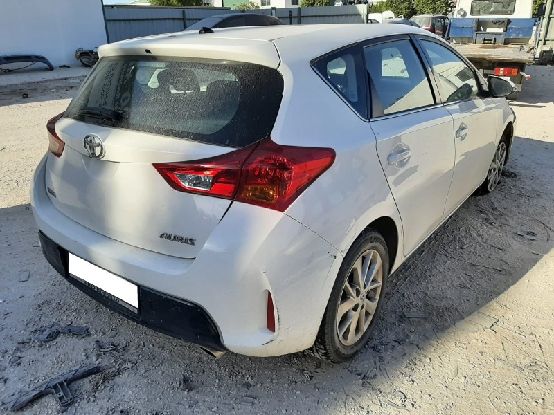 TOYOTA AURIS - imagen 4